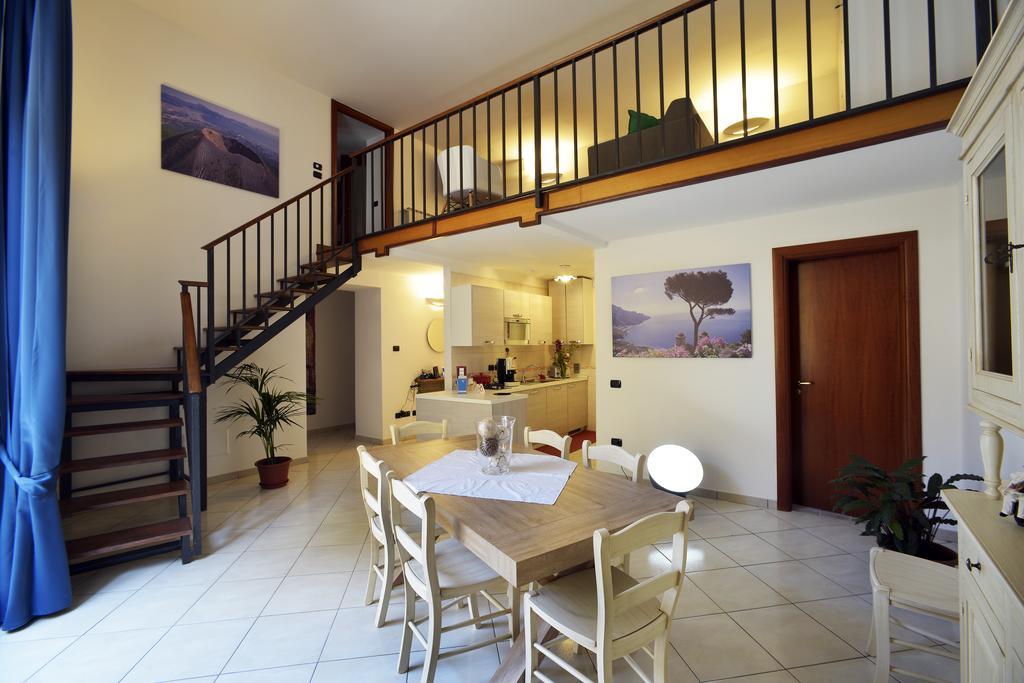Italia Apartment Νάπολη Εξωτερικό φωτογραφία