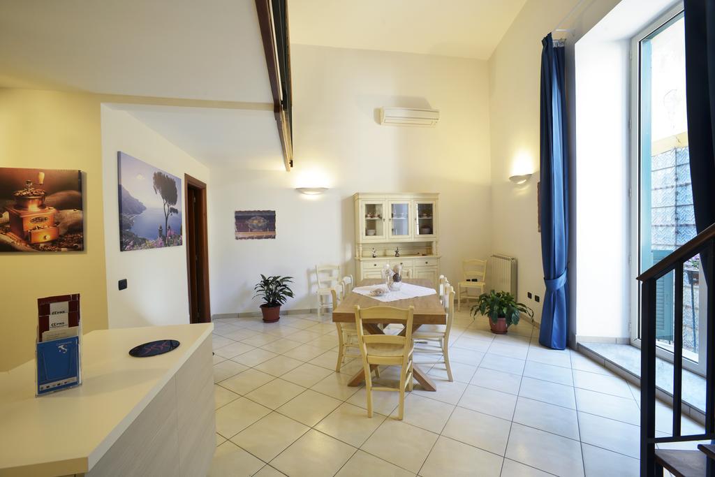 Italia Apartment Νάπολη Εξωτερικό φωτογραφία